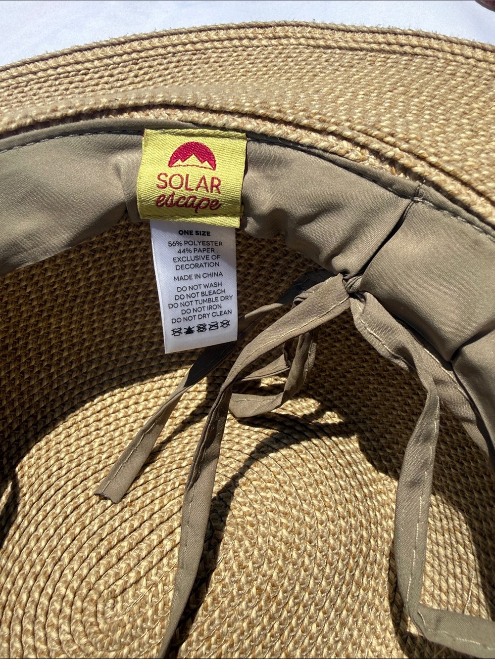 Classic Wide-Brim Straw Sun Hat in Natural - Picture 6 of 7